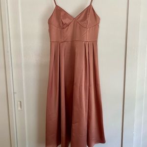 H&M midi dress, size 8, flowy skirt, pink.